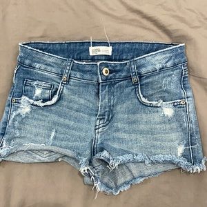 Zara jeans short, size 24
